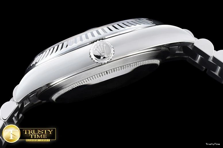 1104 RDD0206B – DayDate Bright 672